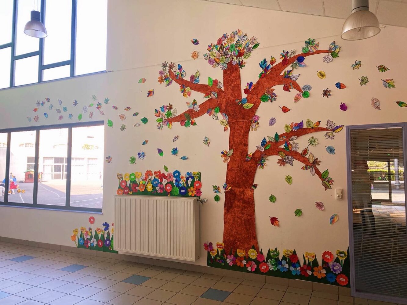 Un arbre a fleuri